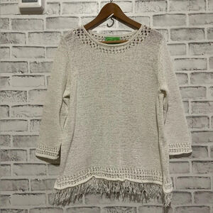 Women’s Pappagallo cutout white lightweight fringe hem long sleeve sweater L